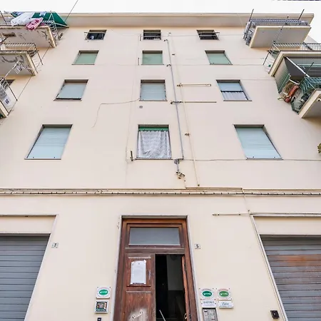 Woodstick House Apartment